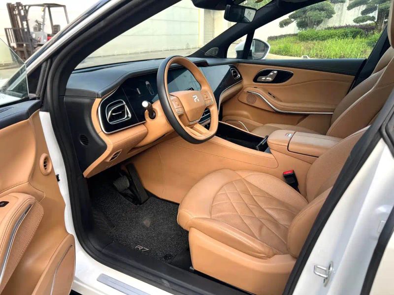 Roewe r7