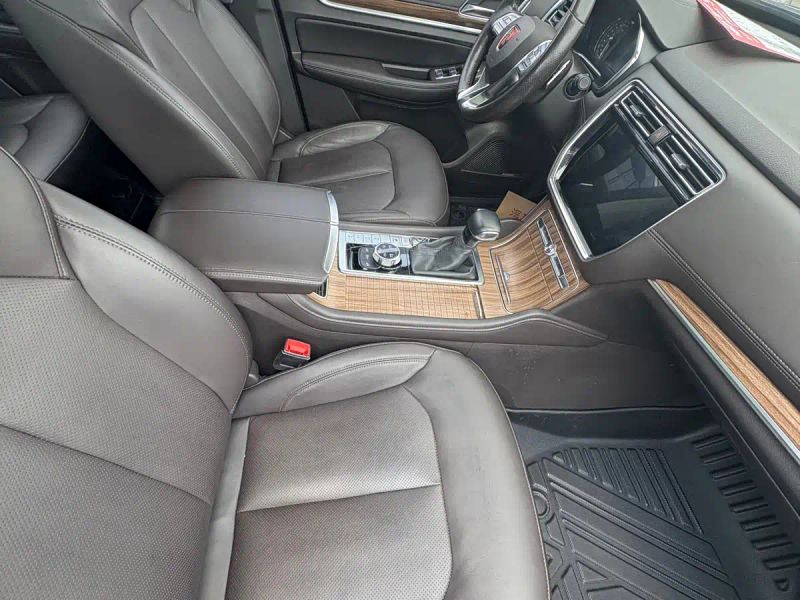 Roewe rx8