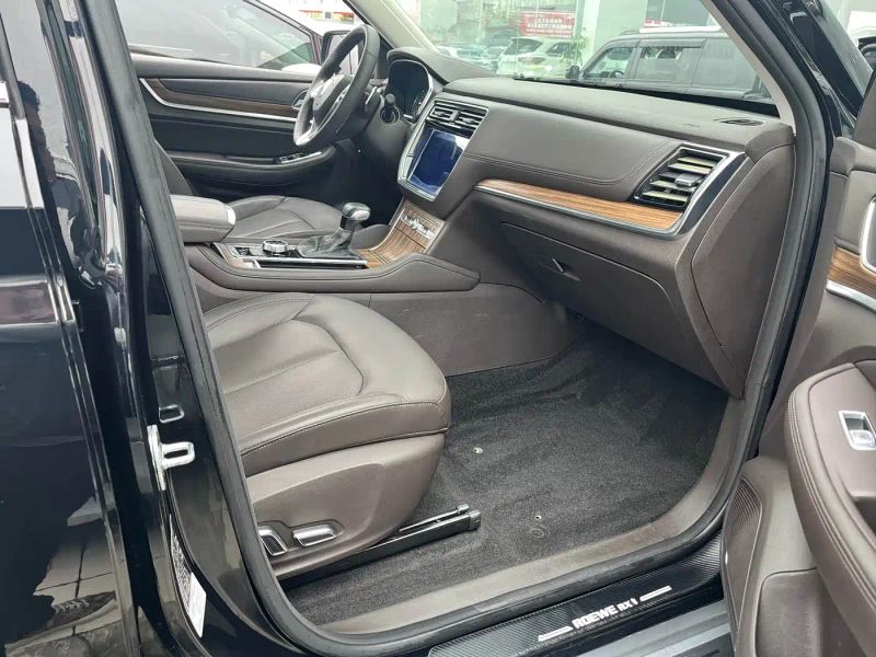 Roewe rx8