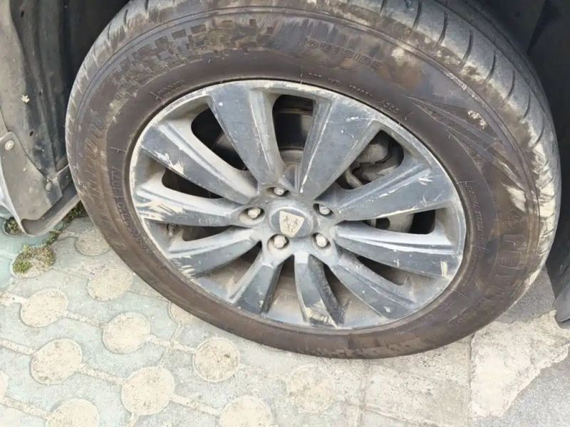 Roewe rx8