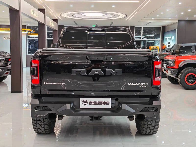 ramtruck hennessey-mammoth