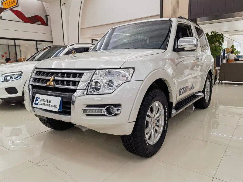 pajaro pajero