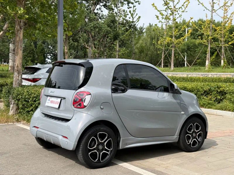 Smart microcar