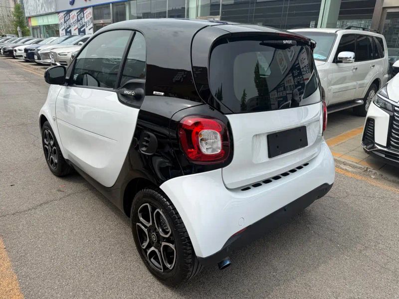 Smart microcar