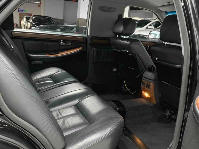 korando limousine