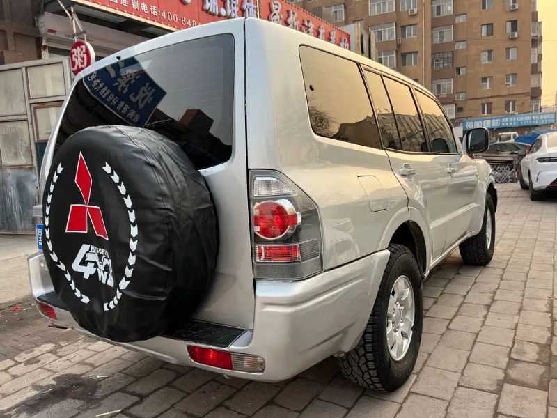 pajaro pajero