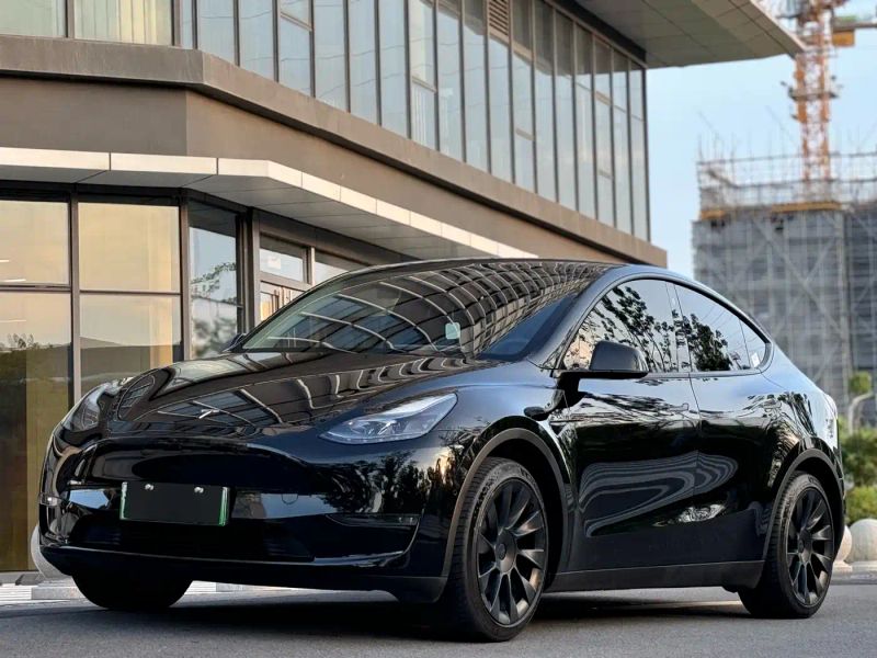 Tesla model-y
