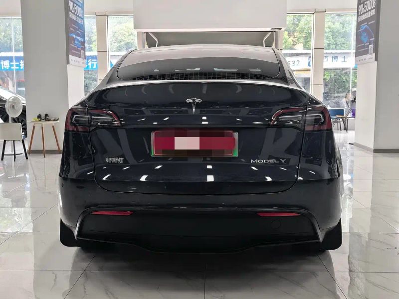 Tesla model-y