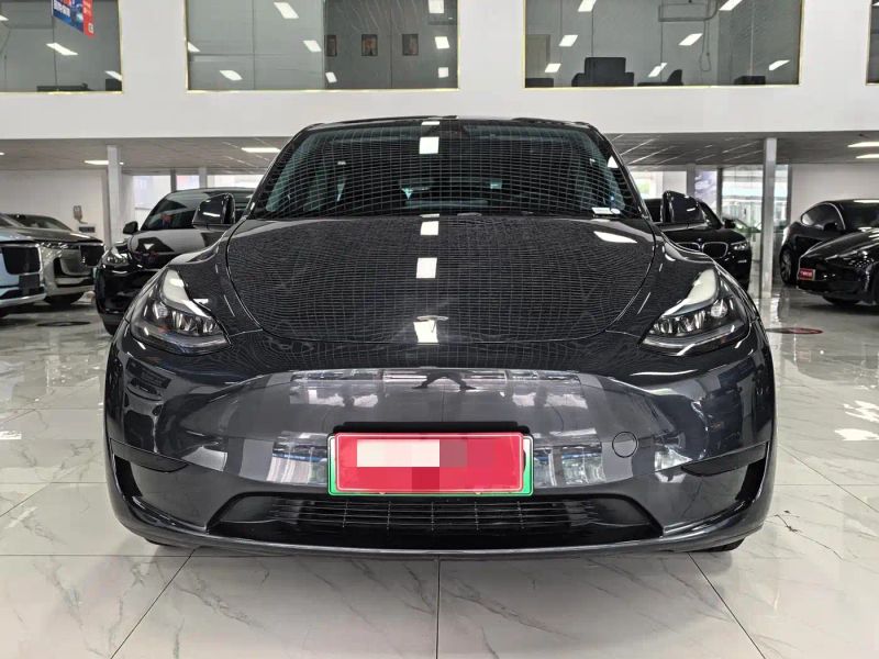 Tesla model-y