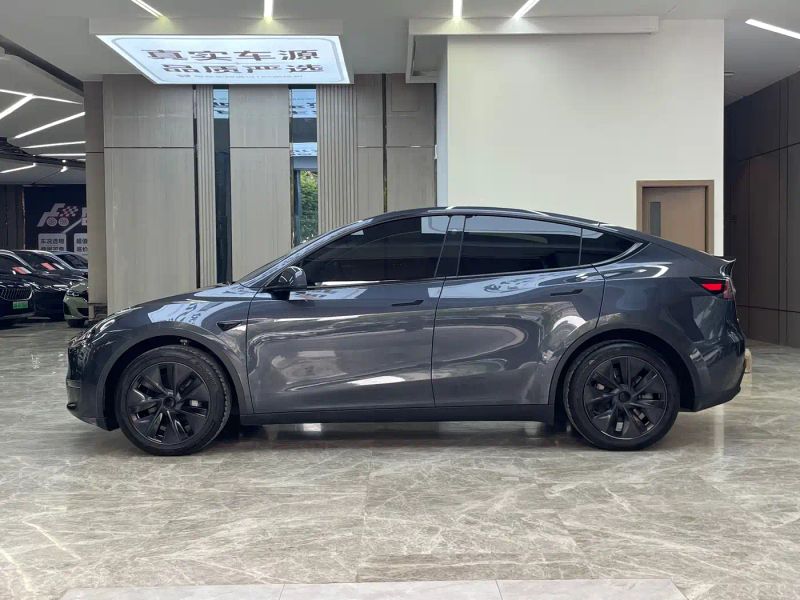 Tesla model-y