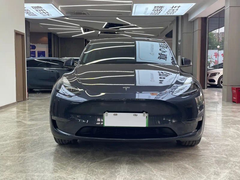 Tesla model-y