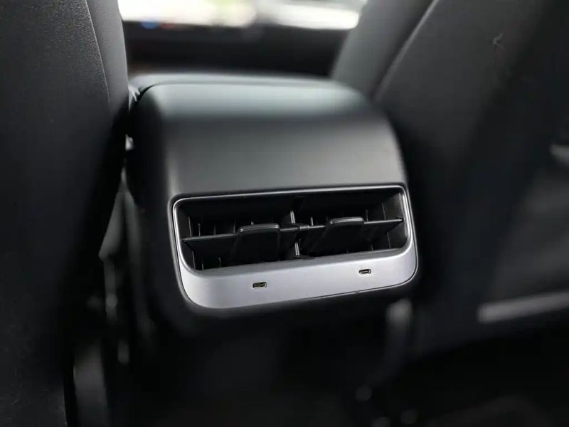 Tesla model-y