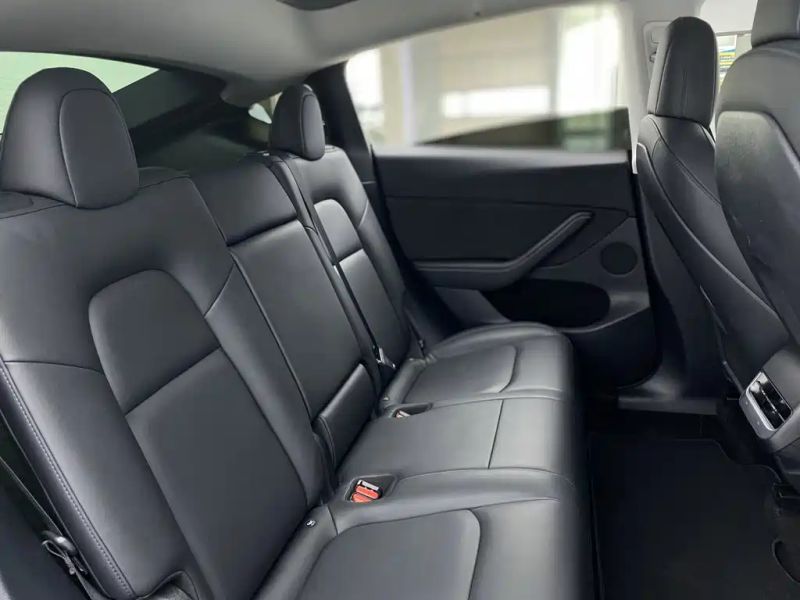 Tesla model-y
