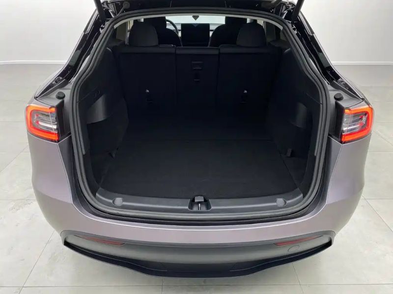Tesla model-y