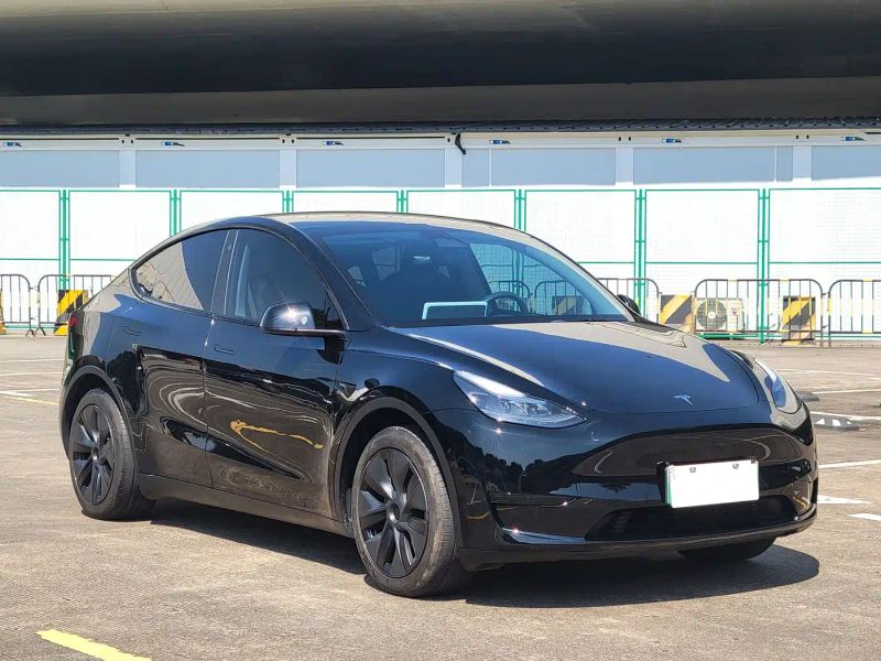 Tesla model-y