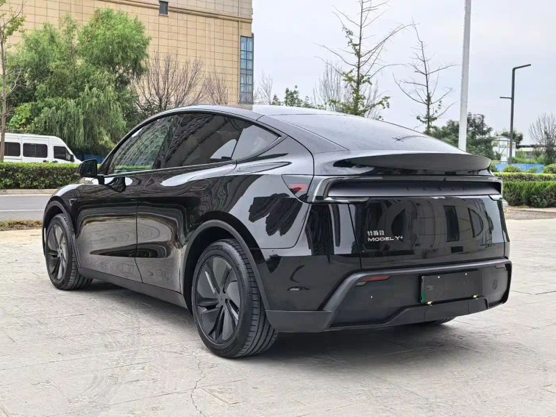 Tesla model-y