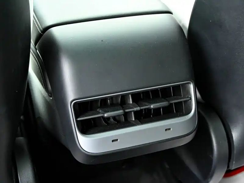 Tesla model-y