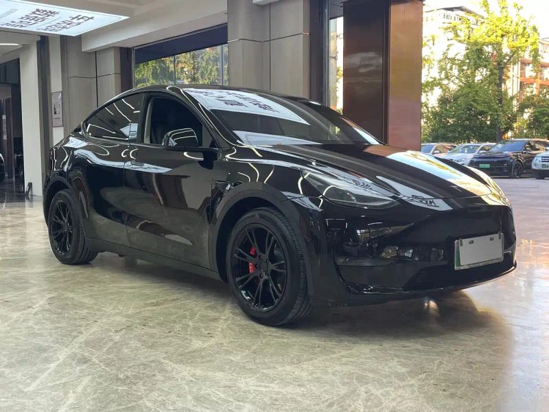 Tesla model-y