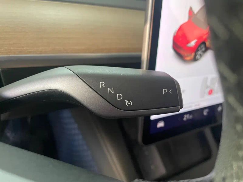 Tesla model-y