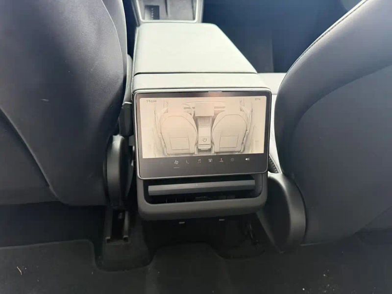 Tesla model-y