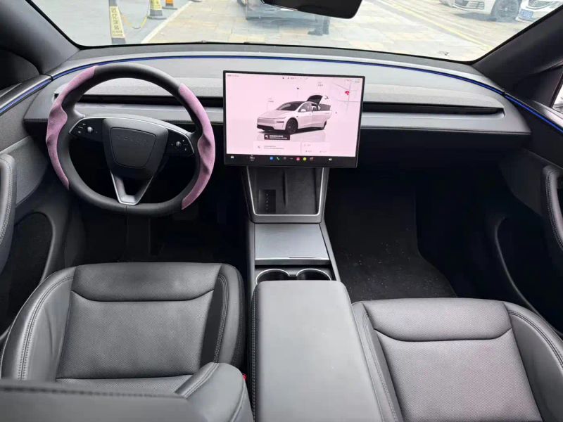 Tesla model-y