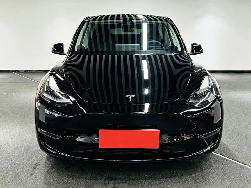 Tesla model-y