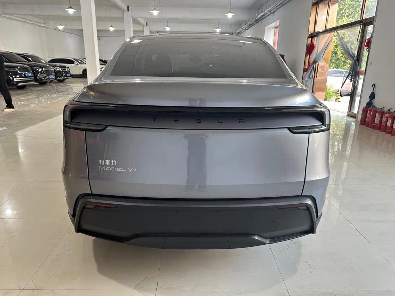 Tesla model-y