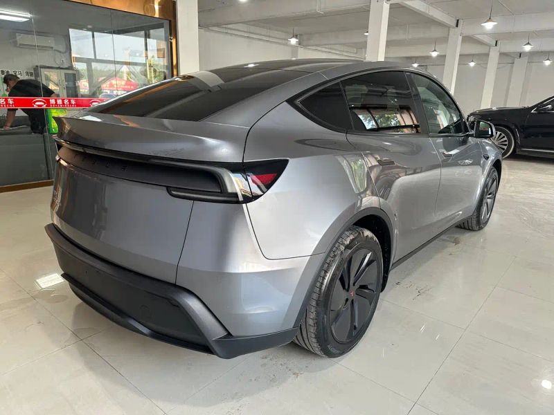 Tesla model-y