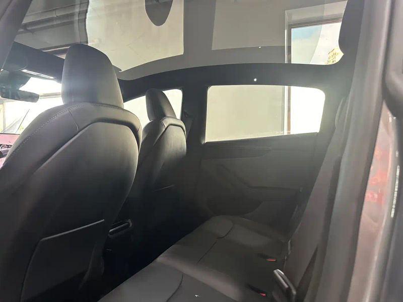Tesla model-y