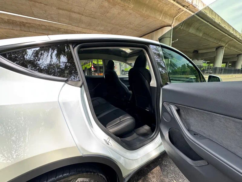 Tesla model-y