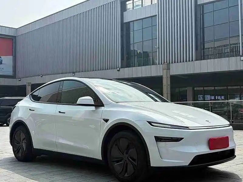 Tesla model-y