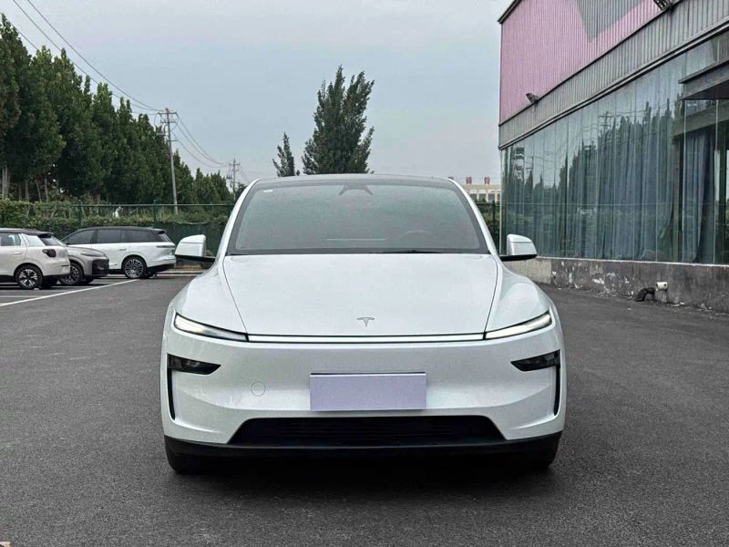 Tesla model-y
