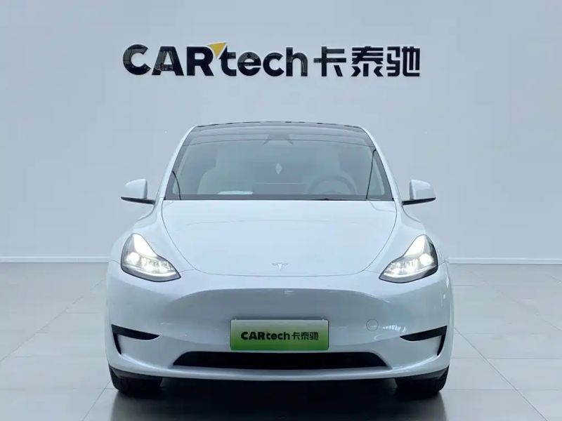 Tesla model-y
