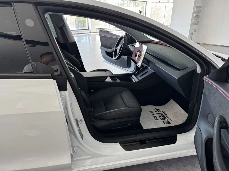 Tesla model3
