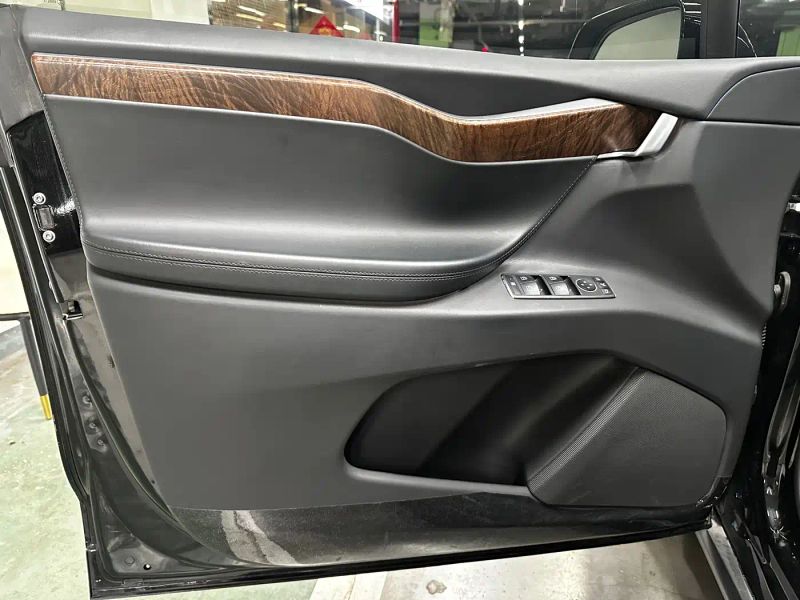 Tesla model-x
