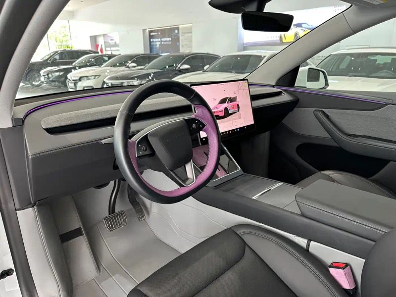 Tesla model-y