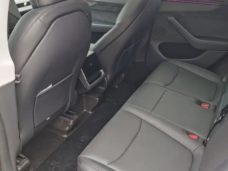 Tesla model-y