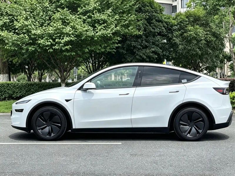 Tesla model-y