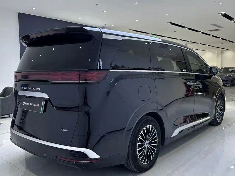 Denza d9