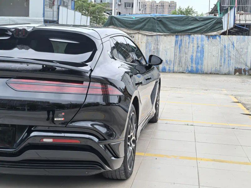 Denza z9gt