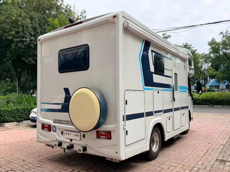 yuejin motorhome