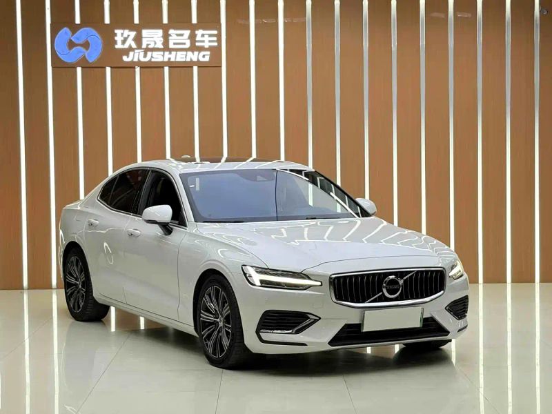 Volvo S60