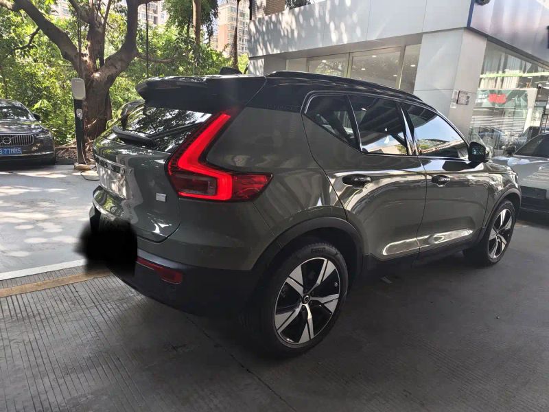 Volvo XC40