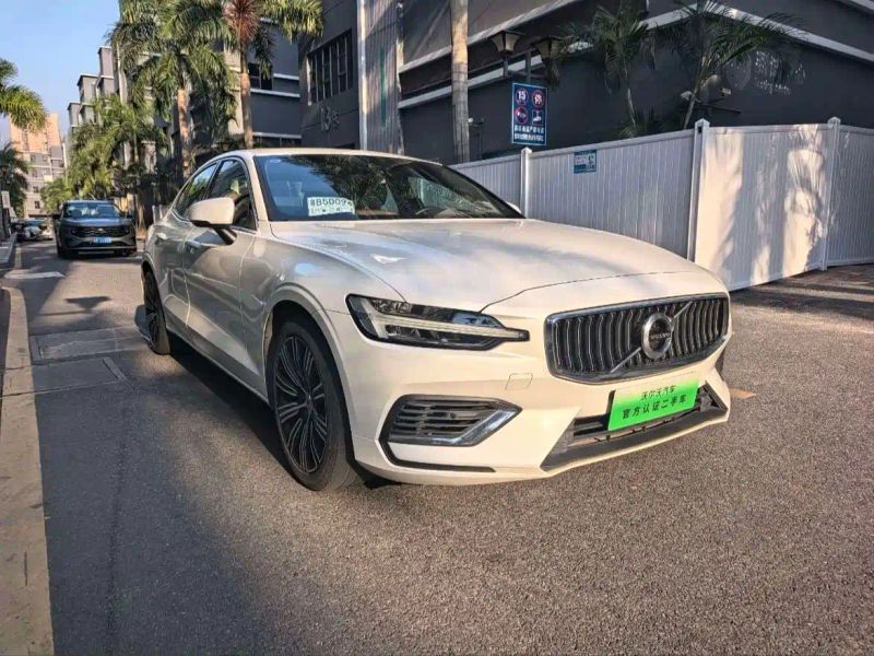 Volvo S60