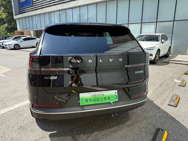 Volvo XC70