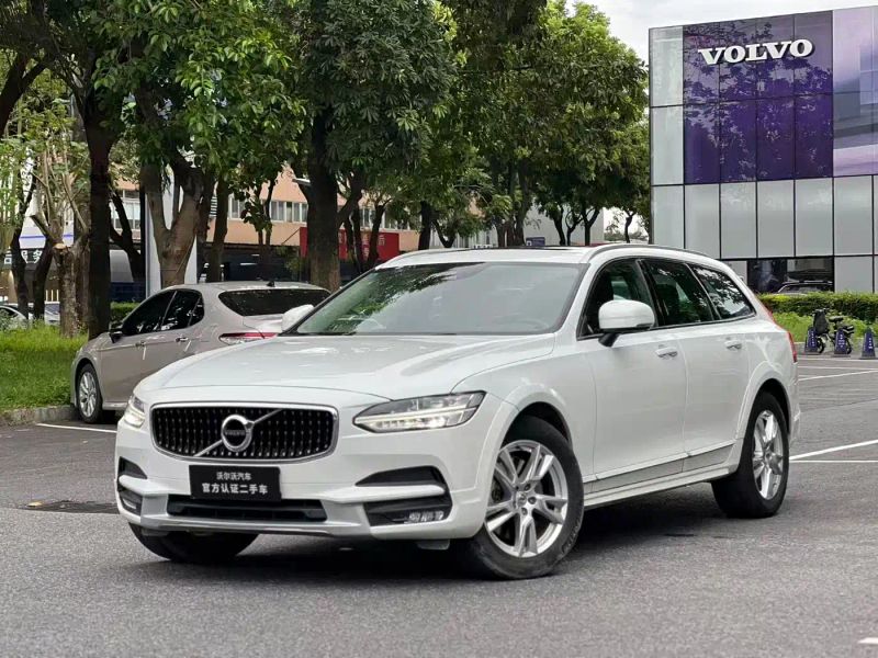 Volvo V90
