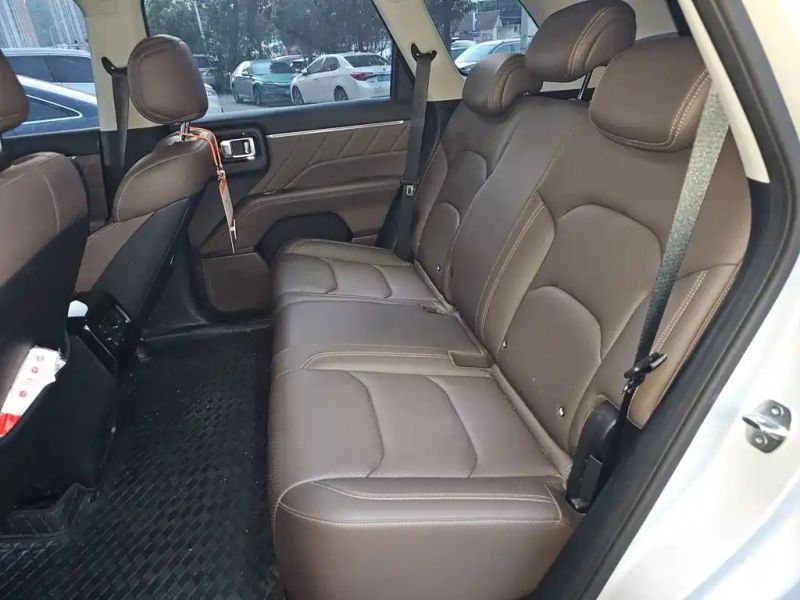 wuling xingshan-560