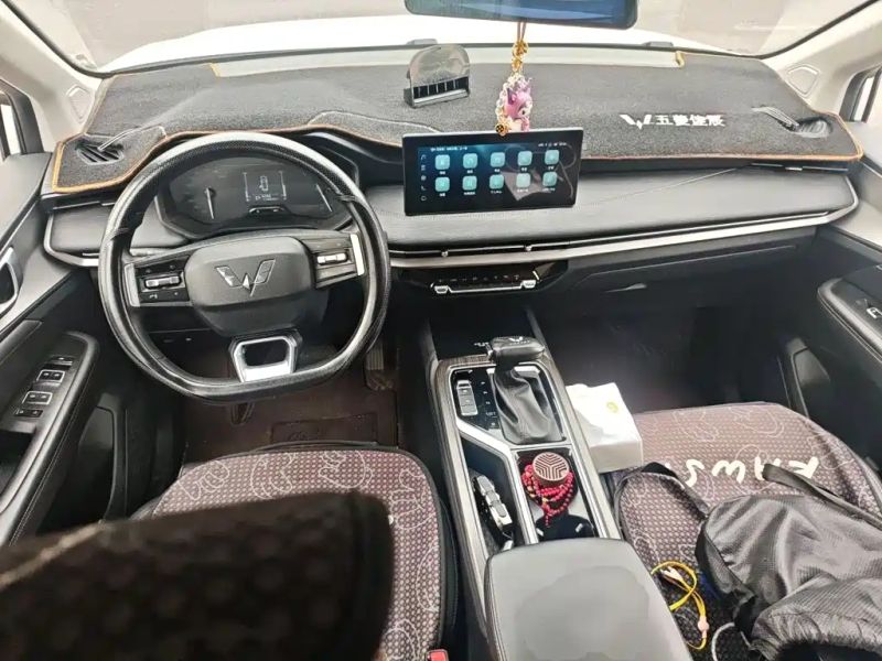 wuling jiachen