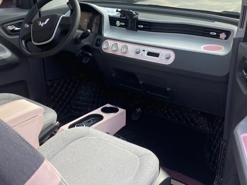 wuling miniev