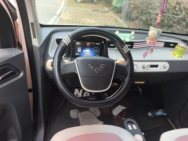 wuling miniev